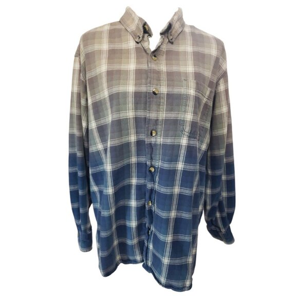 Upcycled Distressed Flannel with "Butterfrog" Embroidered Patch XL - Picture 4 of 7